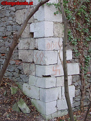 Ruine Scharfeneck bei Mannersdorf am Leithagebirge